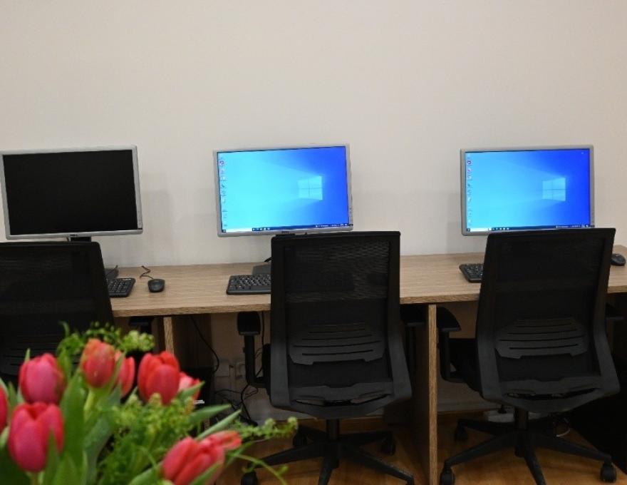 Δημοτική Βιβλιοθήκη Αχαρνών0