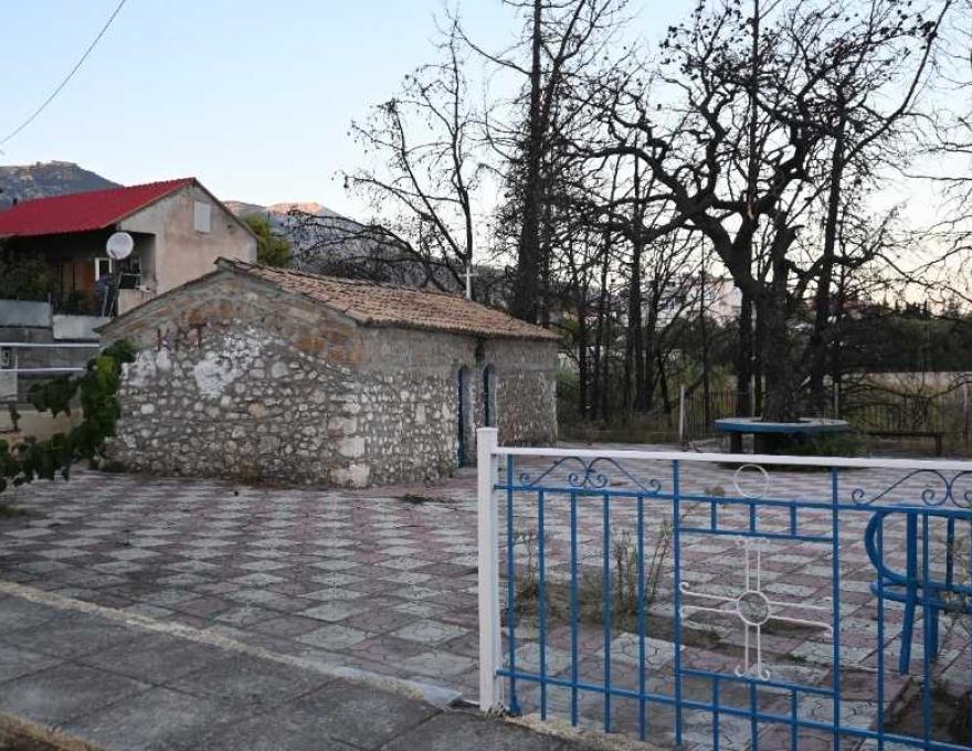 Ζωοδόχος Πηγή Γκατζανά1