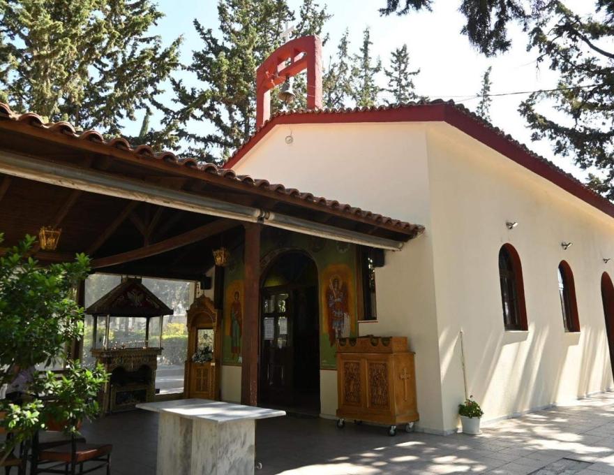 Κοιμητηριακό Παρεκκλήσι Αγίου Παντελεήμονος0