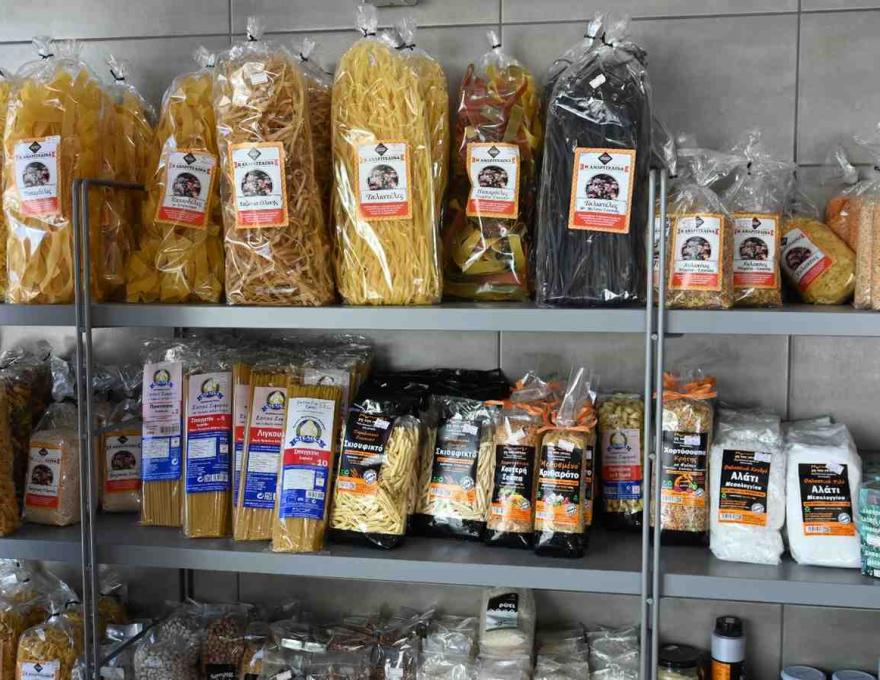 Κρεοπωλείο ο Λιάκος1