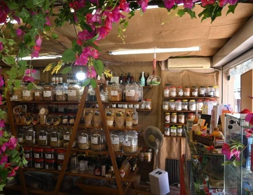 Με την οκά και με το δράμι0