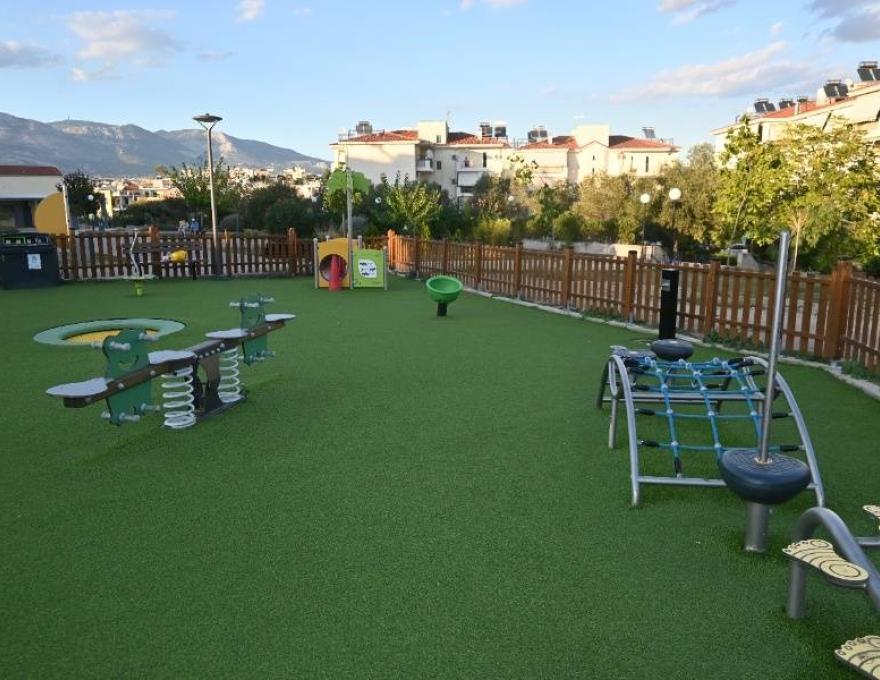 Παιδική χαρά Αγίας Άννας2