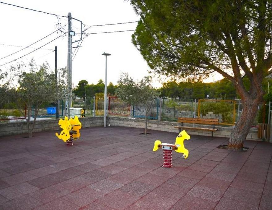 Παιδική χαρά Αγίας Παρασκευής3