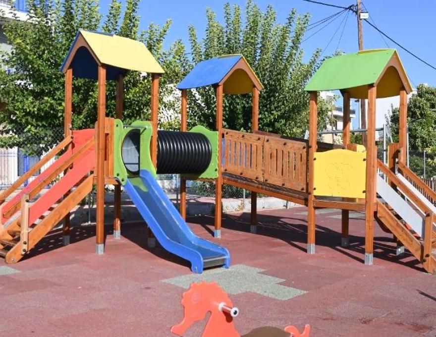 Παιδική χαρά Κόκκινου Μύλου2
