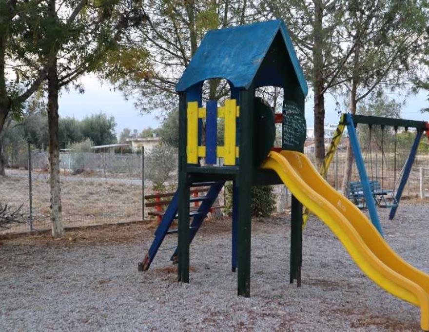 Παιδική χαρά Μονομάτι1