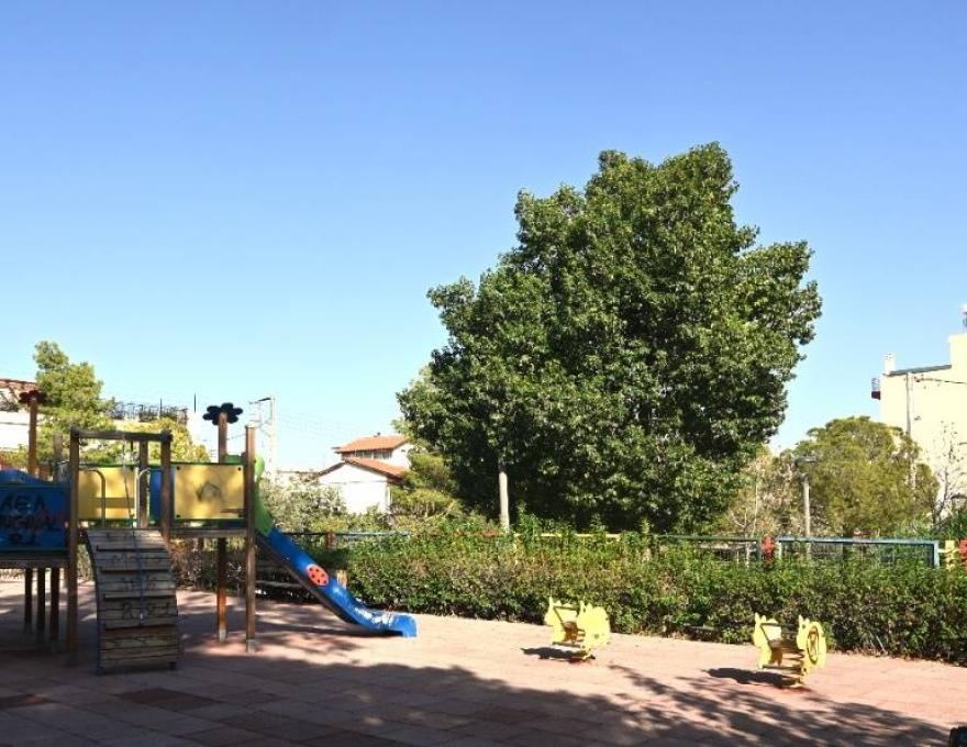 Παιδική χαρά Οδού Ποσειδώνος0