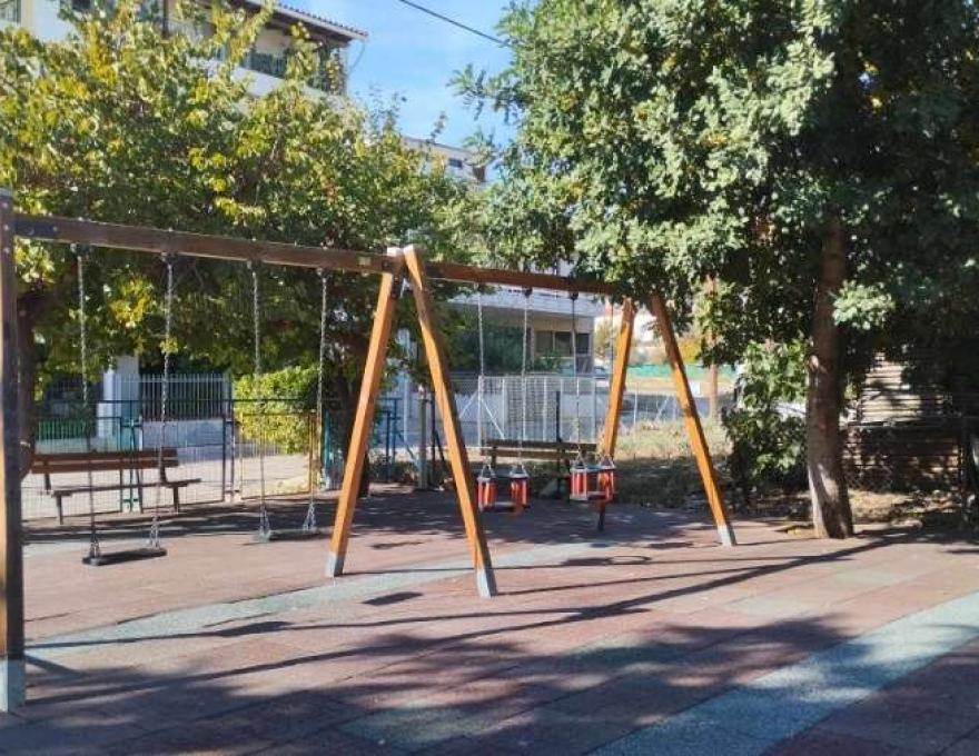 Παιδική χαρά Σάμου4