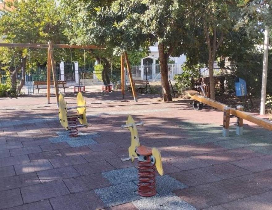 Παιδική χαρά Σάμου3