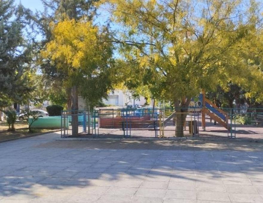 Πλατεία Ανανέωσης3