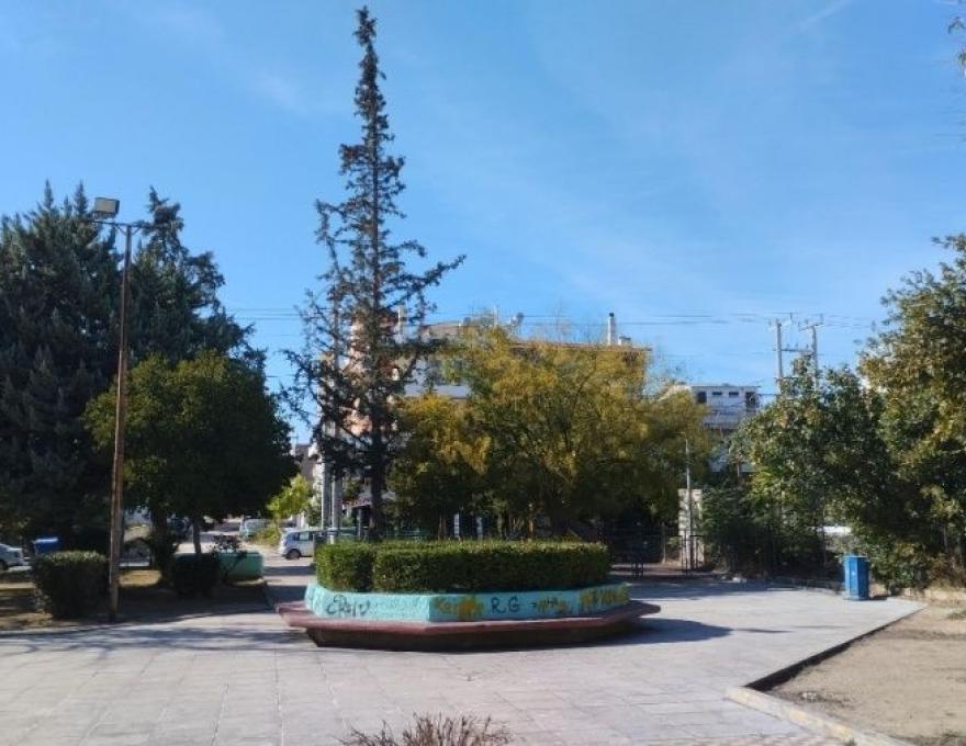 Πλατεία Ανανέωσης0