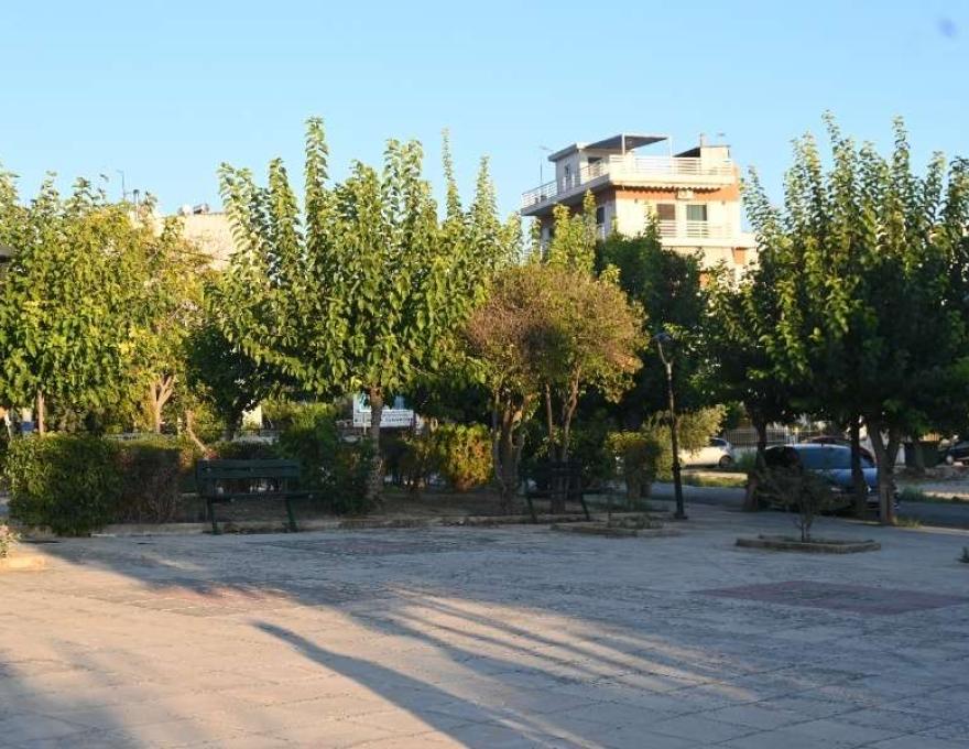 Πλατεία Χρήστου Δέδε & Αγίας Μαύρας0