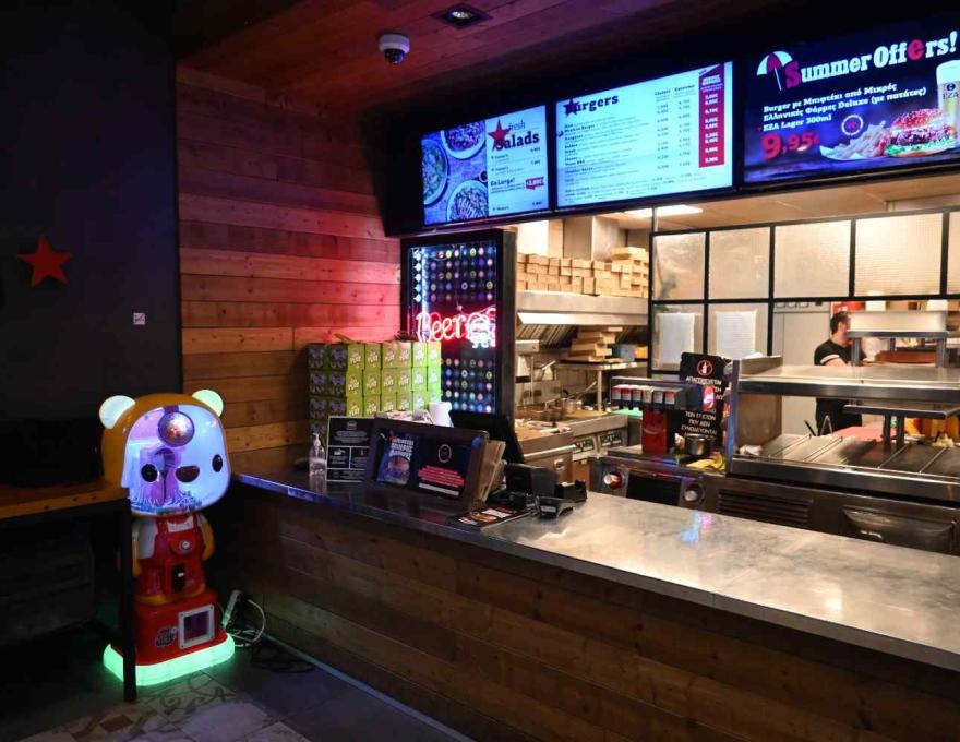 Goody's Burger House2