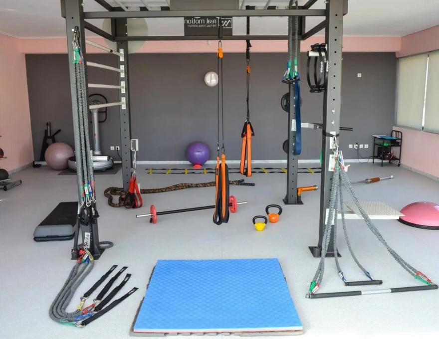 Handstand Fitness Hall1