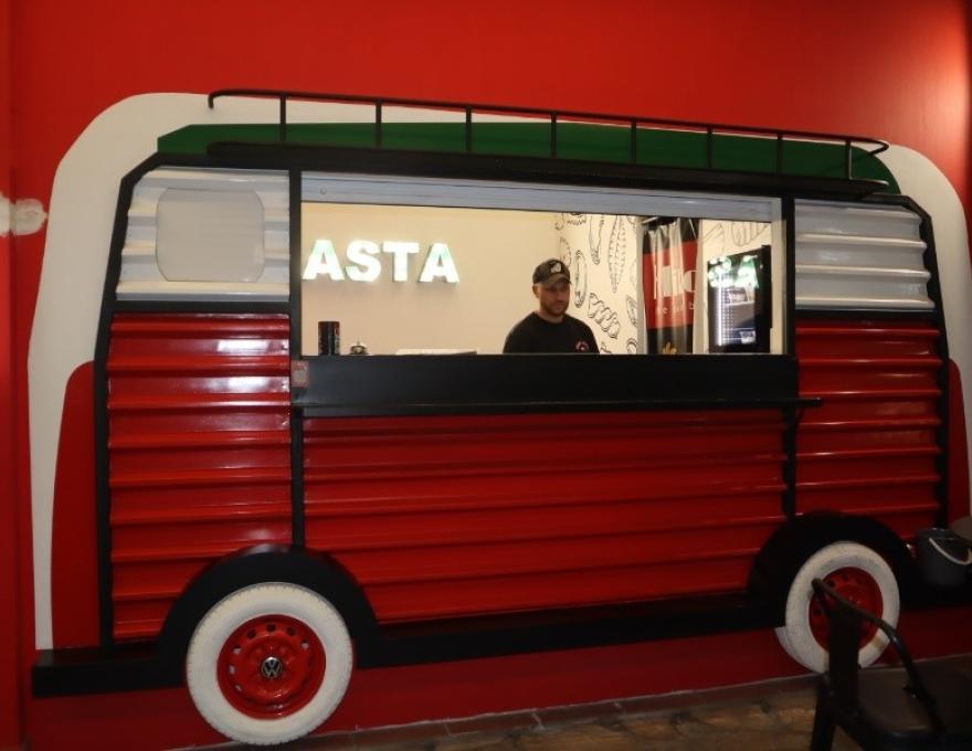 Klikos the pasta bar0