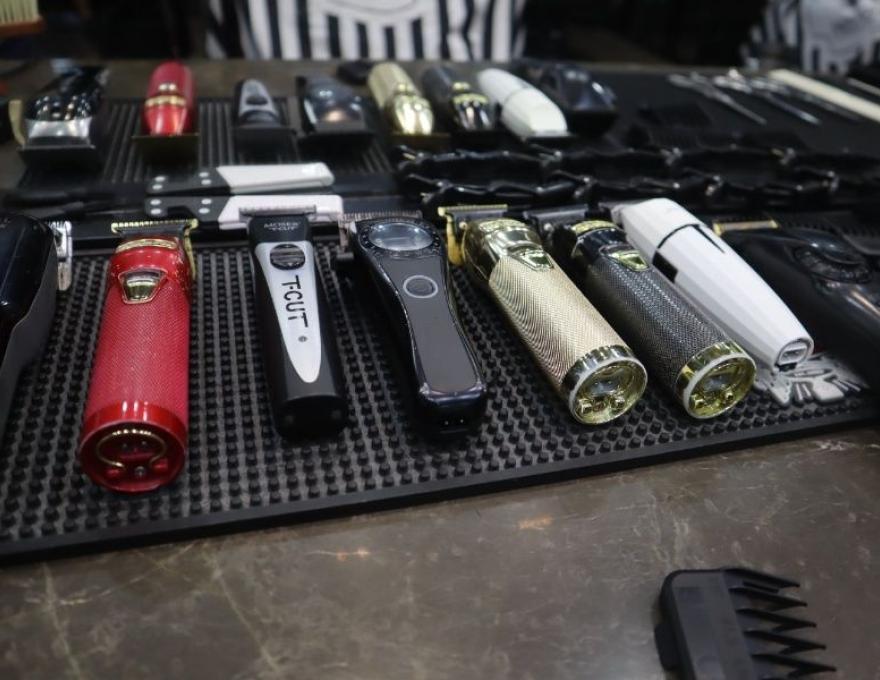 Step Up Barber Shop4