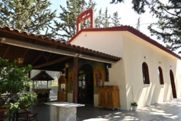 Κοιμητηριακό Παρεκκλήσι Αγίου Παντελεήμονος