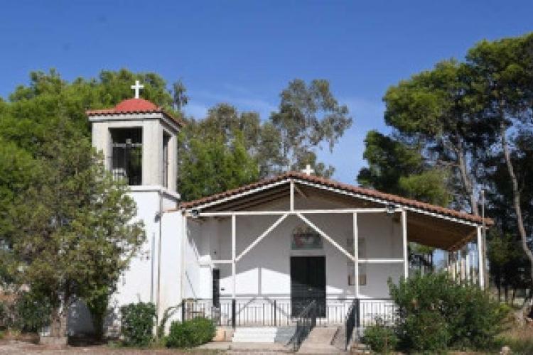 Παρεκκλήσι Αγίας Τριάδας Βαρυμπόμπης