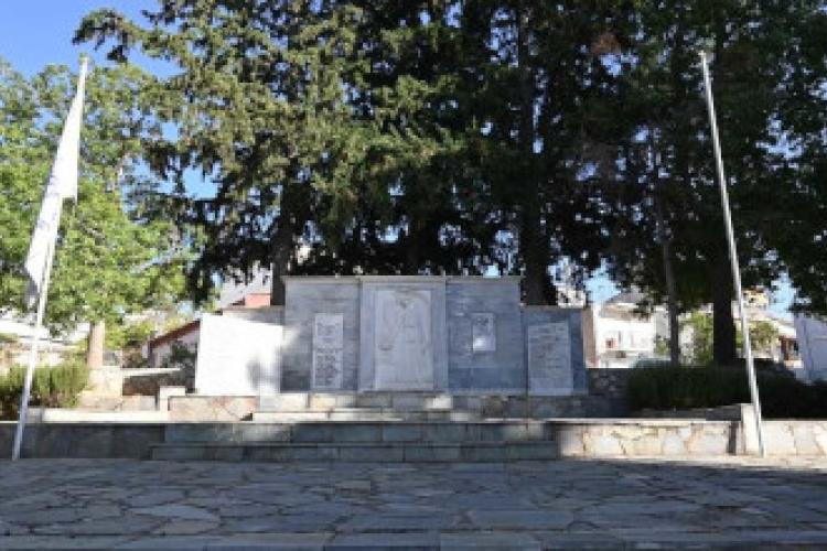 Πλατεία Ηρώων