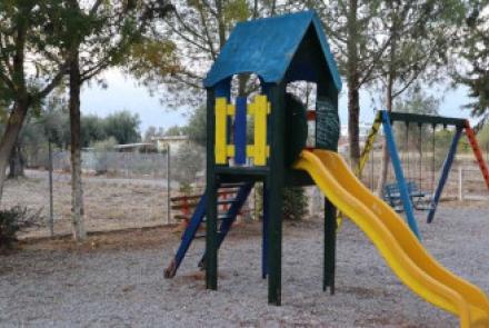 Παιδική χαρά Μονομάτι