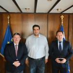 Σημαντική συνάντηση του Δημάρχου Αχαρνών Σπύρου Βρεττού με τον Υπουργό Εσωτερικών Θοδωρή Λιβάνιο για οικονομικά ζητήματα